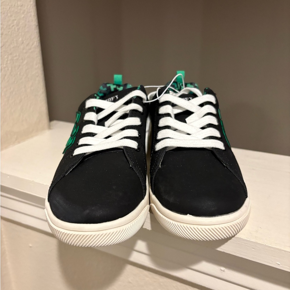 Kids' Minecraft Court Shoes Lace-Up Sneakers, Pull Loops, Youth Size 2Y New - Picture 9 of 9